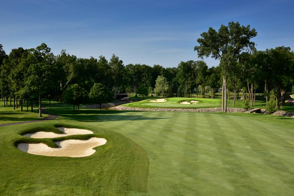 Sycamore Hills Golf Club Courses